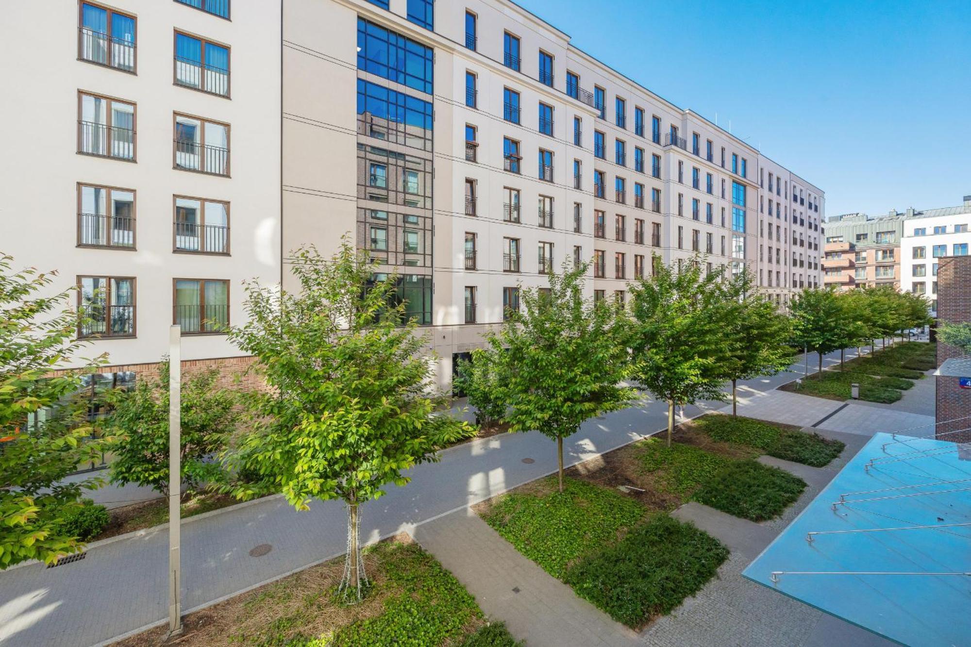 Przy Rzece Dla 2 Osob Z Parkingiem I Klimatyzacja W Warszawie By Rent Like Appartement *